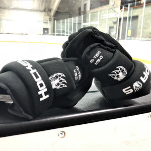 Kid's Hockey Gloves - Protection with the warmth of Mittens